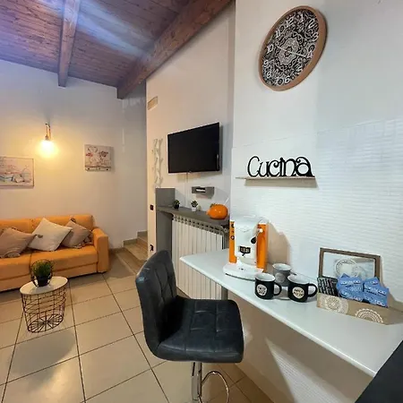 Casa Nennella Con Parcheggio Auto Gratuito In Loco Casa de Férias