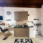 Casa Nennella Con Parcheggio Auto Gratuito In Loco *
